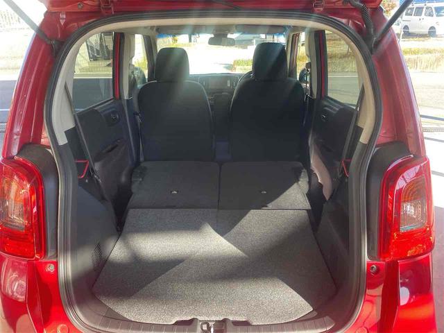 Ｎ－ＯＮＥ プレミアム　ＳＳパッケージ　ＥＴＣ　バックカメラ　ナビ　ＴＶ　衝突被害軽減システム　ＨＩＤ　スマートキー　アイドリングストップ　電動格納ミラー　シートヒーター　ベンチシート　ＣＶＴ　盗難防止システム　ＡＢＳ　ＥＳＣ　ＣＤ（19枚目）