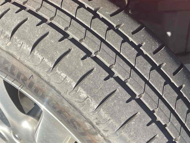 Ｎ－ＯＮＥ プレミアム　ＳＳパッケージ　ＥＴＣ　バックカメラ　ナビ　ＴＶ　衝突被害軽減システム　ＨＩＤ　スマートキー　アイドリングストップ　電動格納ミラー　シートヒーター　ベンチシート　ＣＶＴ　盗難防止システム　ＡＢＳ　ＥＳＣ　ＣＤ（29枚目）