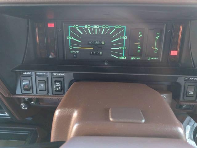 セドリックバン 　４ナンバー　　レザーシート　５人乗り（15枚目）