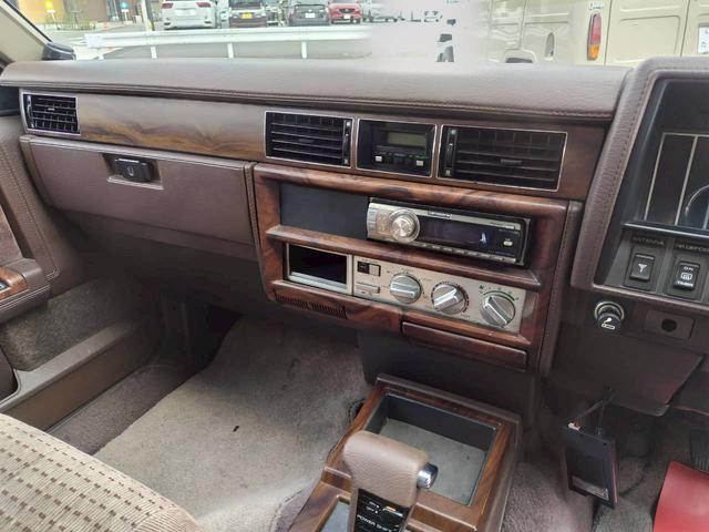 NISSAN GLORIA WAGON V20E SGL