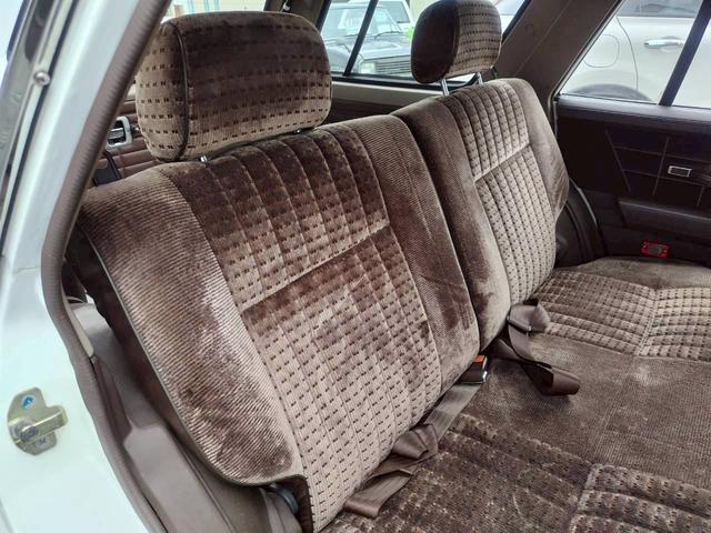 NISSAN GLORIA WAGON V20E SGL