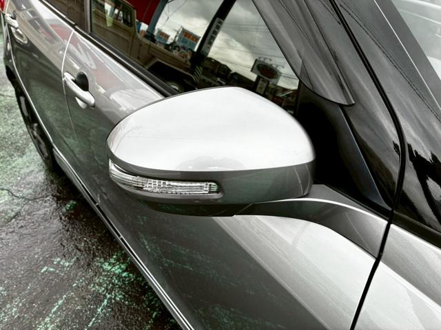 スイフトスポーツ ベースグレード 5次元17アルミ ETC パドルシフト スマートキー 新車保証書 禁煙 HIDヘッド(11枚目)