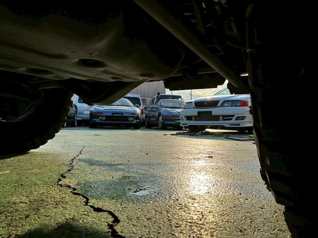 FJクルーザー ブラックカラーパッケージ 純正ナビTV Bカメラ 社外アルミ リフトアップ クルコン 新車取説保証書 キーレススペアー(63枚目)