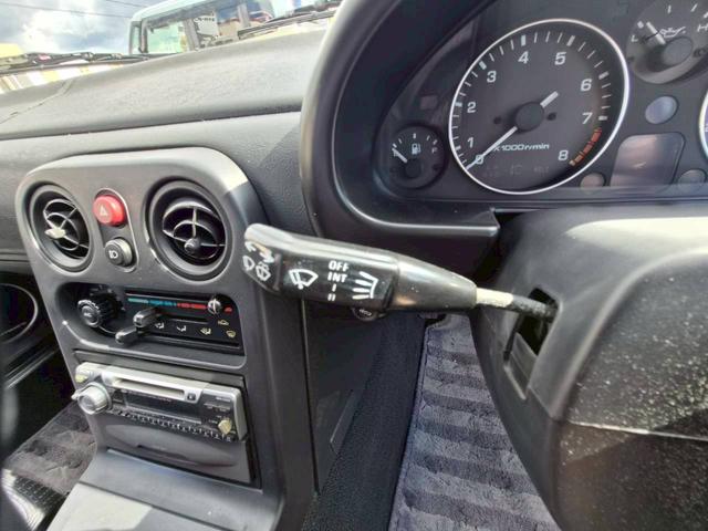 ユーノスロードスター スペシャルパッケージ　１オーナー禁煙　ガレージ保管　ナビＴＶ　ＢＴオーディオ　　両側電動　バックカメラ　ＥＴＣ　スマートキー２個（16枚目）