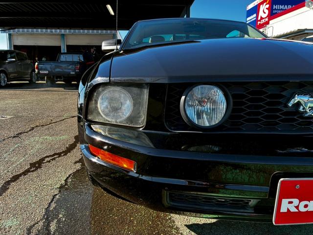 マスタング 　ディーラー車　記録簿　純正アルミ　ベージュレザーシート　新車取説保証書　スペアキー　プラグ交換済み記録簿６枚（11枚目）