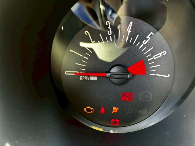 マスタング 　ディーラー車　記録簿　純正アルミ　ベージュレザーシート　新車取説保証書　スペアキー　プラグ交換済み記録簿６枚（22枚目）