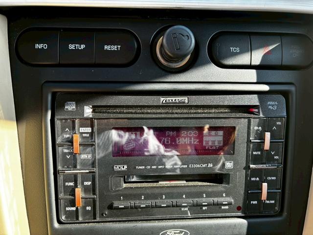 マスタング 　ディーラー車　記録簿　純正アルミ　ベージュレザーシート　新車取説保証書　スペアキー　プラグ交換済み記録簿６枚（27枚目）