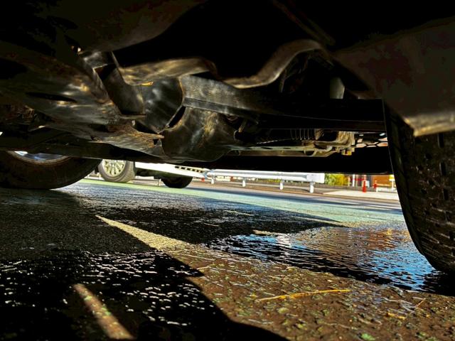 マスタング 　ディーラー車　記録簿　純正アルミ　ベージュレザーシート　新車取説保証書　スペアキー　プラグ交換済み記録簿６枚（56枚目）