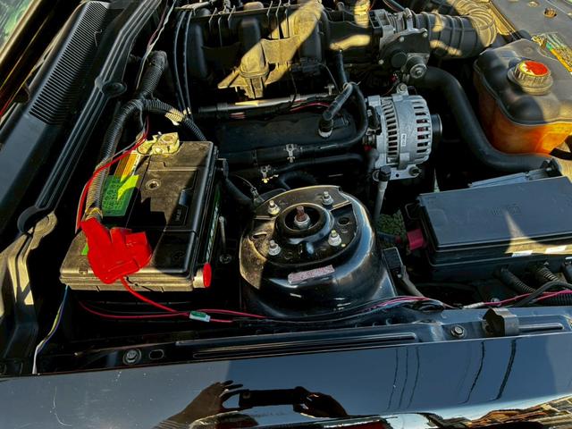 マスタング 　ディーラー車　記録簿　純正アルミ　ベージュレザーシート　新車取説保証書　スペアキー　プラグ交換済み記録簿６枚（60枚目）