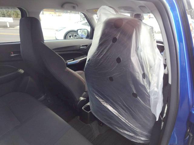 スイフトスポーツ ＺＣ３３Ｓ　ファイナルエディション　登録済使用車　ファイナルエディション６速　１４００ターボ　すずきせーふてぃさぽーと　全方位モニター用カメラＰＫＧ　スマートキ－　ＬＥＤヘッド　ートヒーター　レーダークルーズコントロール　新車取説保証書（48枚目）