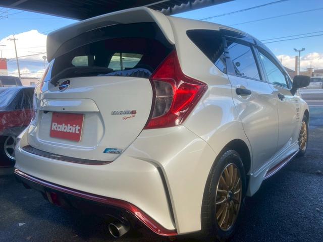 ノート ニスモ 純正ナビTV Bカメラ ETC ドラレコ LEDヘッド スマートキー2個 社外AW スタッドレス 新車取説保証書 ナビ取説 ドラレコsd後日(5枚目)