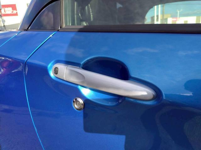 コペン ローブ　純正ナビＴＶＢカメラＢＴオーディオ　ＬＥＤヘッド　オートライト　フロントフォグ　純正１６ＡＷ＆ドラレコ　ステリモ　シートヒーター　プッシュスタート　　電動オープンＯＫ　新車取説保証書　ＡＷロックナット（29枚目）