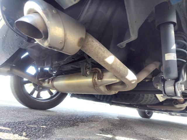 コペン ローブ　純正ナビＴＶＢカメラＢＴオーディオ　ＬＥＤヘッド　オートライト　フロントフォグ　純正１６ＡＷ＆ドラレコ　ステリモ　シートヒーター　プッシュスタート　　電動オープンＯＫ　新車取説保証書　ＡＷロックナット（37枚目）