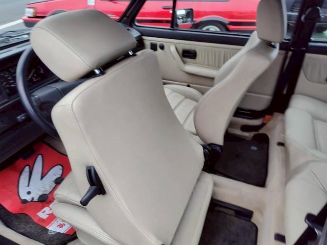 ゴルフカブリオ クラシックライン　ベージュレザー　　ディーラー車　電動オープン（49枚目）