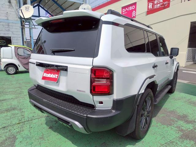 TOYOTA LAND CRUISER 250 ZX | 2024 | PEARL WHITE | 895 km TOYOTA LAND CRUISER 250 ZX | 2024 | PEARL WHITE | 895 km