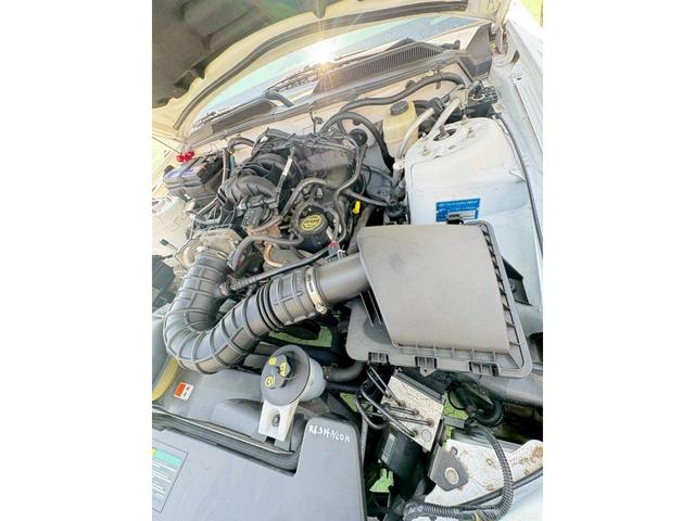 マスタング Ｖ６　プレミアム　正規ディーラー車　１７インチＡＷ　ローダウン　純正黒革シート　ＥＴＣ　取説保証書（50枚目）