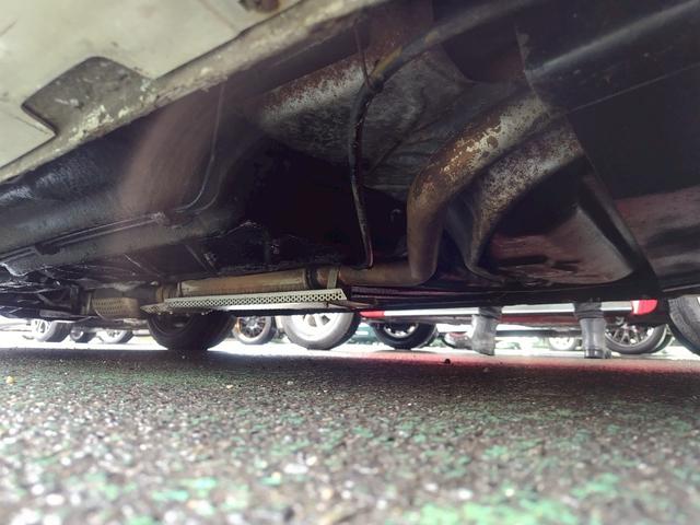 ゴルフカブリオ ベースグレード　左ハンドルＤ車　丸目２灯　幌張替え済み　幌カバートランク内　ＡＴＳアルミ　社外足回り　モモステアリング　エアコン修理（50枚目）