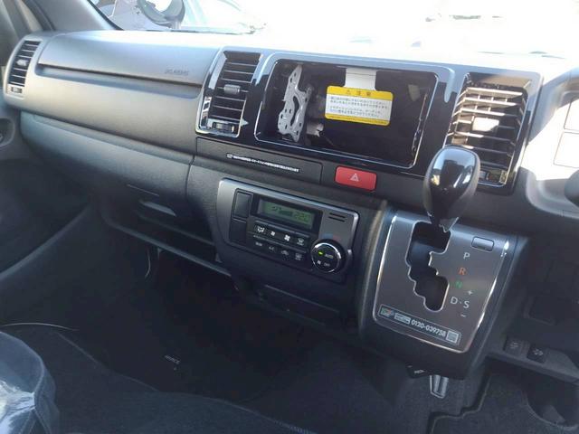 ハイエースバン ロングスーパーGL ダークプライムS アラウンドビューカメラ LEDヘッドデジタルインナーミラー 両側電動スライド Wエアバッグ 100V電源 Wエアコン リアヒーター ハーフレザー ブラックインテリアスマートキー2個(15枚目)