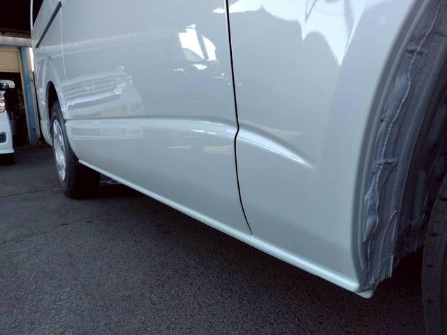 ハイエースバン ロングスーパーGL ダークプライムS アラウンドビューカメラ LEDヘッドデジタルインナーミラー 両側電動スライド Wエアバッグ 100V電源 Wエアコン リアヒーター ハーフレザー ブラックインテリアスマートキー2個(29枚目)