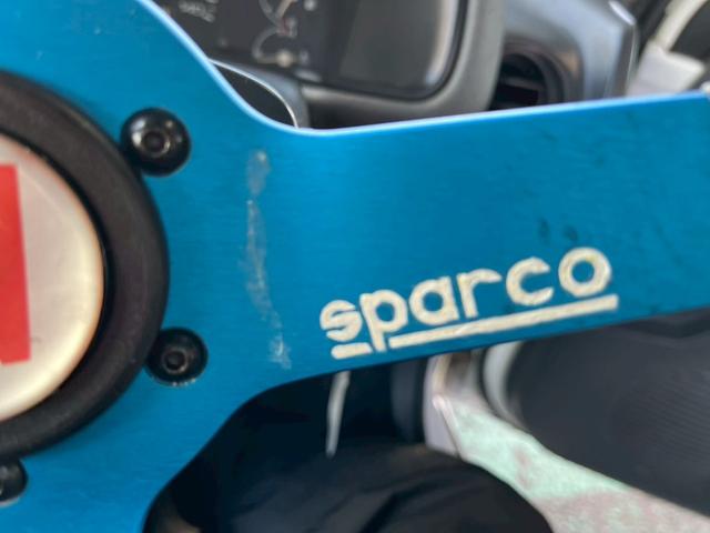 トゥデイ  全塗装 チャンピオンシップホワイト タイプRカラー 5速 ローダウン スパルコハンドル(45枚目)