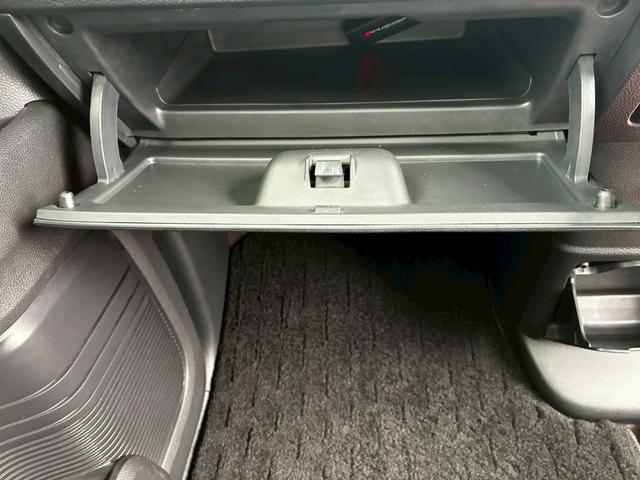 N-BOXカスタム G・Lターボホンダセンシング ターボ ナビTV BTオーディオ 禁煙車 両側電動スライド バックカメラ スマートキー2個 ETC パドルシフト マットバイザー リアスポ USB 新車取説保証書(35枚目)