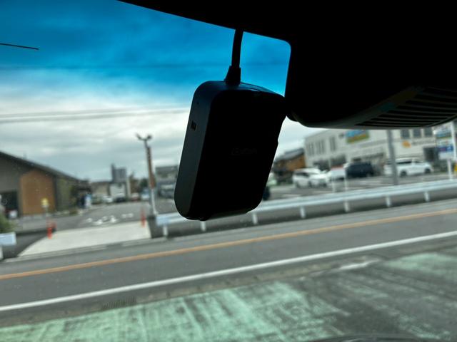 N-BOXカスタム G・Lターボホンダセンシング ターボ ナビTV BTオーディオ 禁煙車 両側電動スライド バックカメラ スマートキー2個 ETC パドルシフト マットバイザー リアスポ USB 新車取説保証書(42枚目)