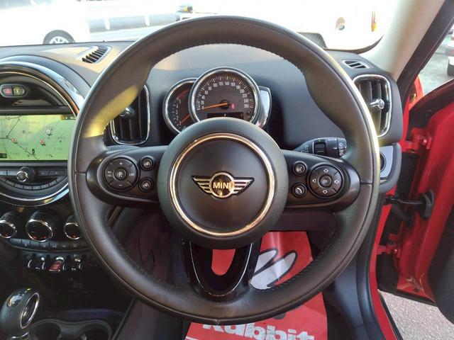 MINI クーパーD クロスオーバー 1オーナー 禁煙 ナビ BTオーディオ コーナセンサー Bカメラ 純正オプション18AW 新車取説保証書 スマートキー2個 パドルシフト ルーフレール(14枚目)