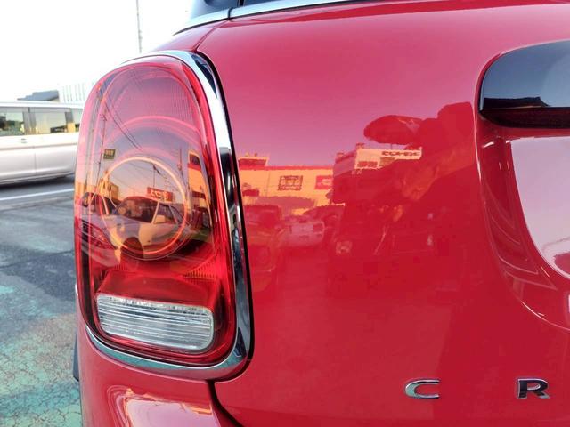 MINI クーパーD クロスオーバー 1オーナー 禁煙 ナビ BTオーディオ コーナセンサー Bカメラ 純正オプション18AW 新車取説保証書 スマートキー2個 パドルシフト ルーフレール(23枚目)
