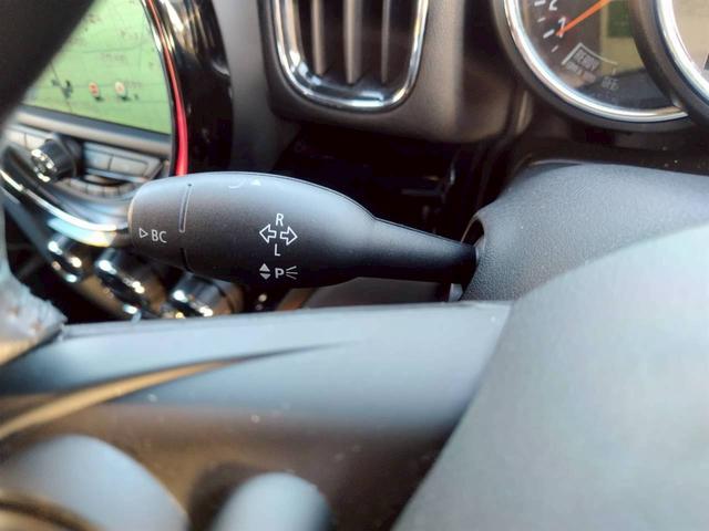 MINI クーパーD クロスオーバー 1オーナー 禁煙 ナビ BTオーディオ コーナセンサー Bカメラ 純正オプション18AW 新車取説保証書 スマートキー2個 パドルシフト ルーフレール(76枚目)