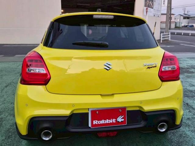 スイフトスポーツ ZC33S ファイナルエディション 6速 登録済み未使用車 すずきせーふてぃさぽーと 専用17インチAW&キャリパー&グリル&エンブレム(6枚目)