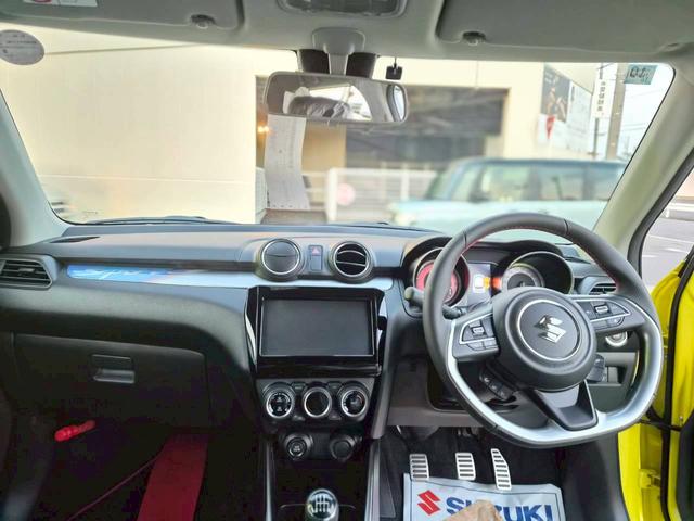 スイフトスポーツ ZC33S ファイナルエディション 6速 登録済み未使用車 すずきせーふてぃさぽーと 専用17インチAW&キャリパー&グリル&エンブレム(12枚目)