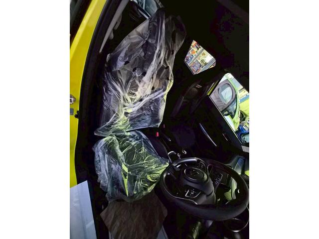 スイフトスポーツ ZC33S ファイナルエディション 6速 登録済み未使用車 すずきせーふてぃさぽーと 専用17インチAW&キャリパー&グリル&エンブレム(26枚目)