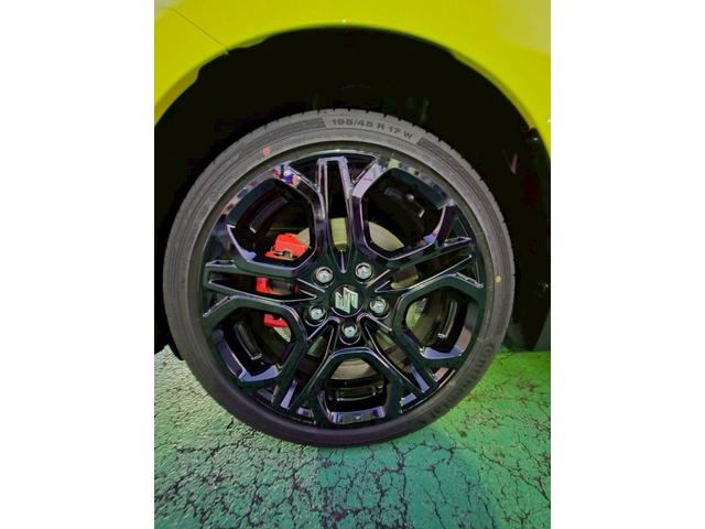 スイフトスポーツ ZC33S ファイナルエディション 6速 登録済み未使用車 すずきせーふてぃさぽーと 専用17インチAW&キャリパー&グリル&エンブレム(29枚目)