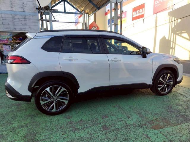 カローラクロス ハイブリッド Z 禁煙 ナビTV BTオーディオ ETC・スペアキー アラウンドビューバックカメラ シートヒーター左右 LEDヘッド パワーバックドア D席パワーシート ハーフレザー 2.0ETC レーダークルコン(8枚目)