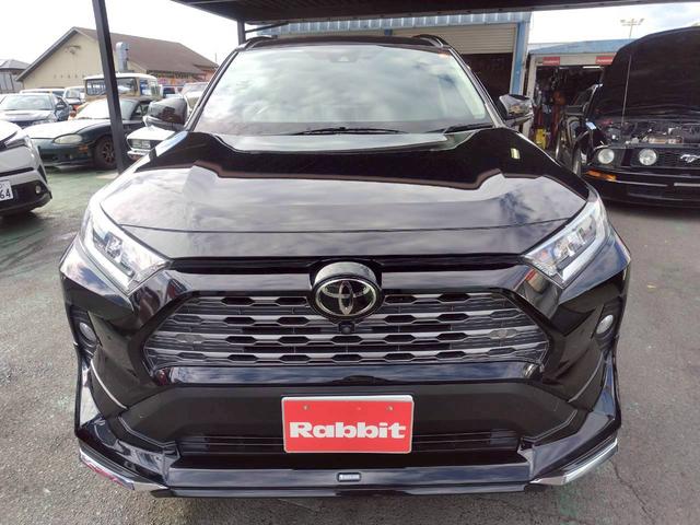 ＲＡＶ４ Ｇ　Ｚパッケージ　モデリスタエアロ　パノラマルーフ　デジタルインナーミラー　ＬＥＤヘッド　ディスプレイオーディオ　ＭＩＲＡＣＡＳＴ　アラウンドビューカメラ　合皮レザー　ＢＳＭ　シートヒーター左右　アダプテイブクルーズ（2枚目）