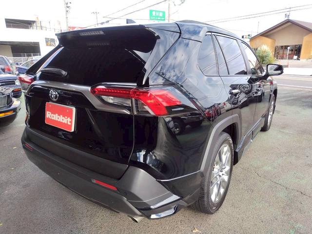 ＲＡＶ４ Ｇ　Ｚパッケージ　モデリスタエアロ　パノラマルーフ　デジタルインナーミラー　ＬＥＤヘッド　ディスプレイオーディオ　ＭＩＲＡＣＡＳＴ　アラウンドビューカメラ　合皮レザー　ＢＳＭ　シートヒーター左右　アダプテイブクルーズ（4枚目）