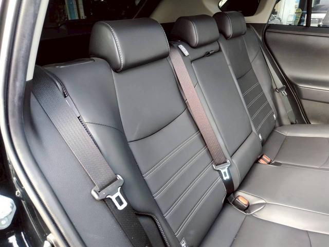 ＲＡＶ４ Ｇ　Ｚパッケージ　モデリスタエアロ　パノラマルーフ　デジタルインナーミラー　ＬＥＤヘッド　ディスプレイオーディオ　ＭＩＲＡＣＡＳＴ　アラウンドビューカメラ　合皮レザー　ＢＳＭ　シートヒーター左右　アダプテイブクルーズ（57枚目）