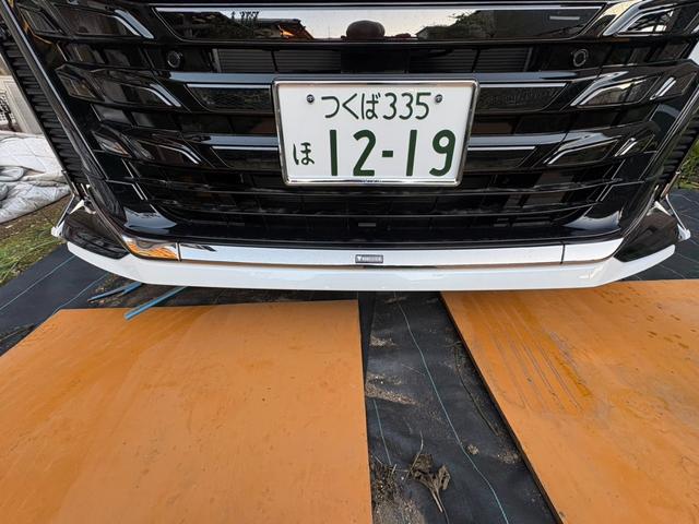 ヴェルファイアハイブリッド Z プレミア モデリスタエアロ&ガーニッシュ ユニバーサルステップ14インチリアシートエンターテイメントJBL15スピーカー 寒冷地 ITSコネクト ガラスコート エグゼクティブマット 遮光カーテン Rベッドキット(24枚目)