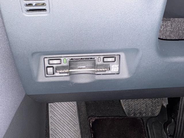 ヴェルファイアハイブリッド Z プレミア モデリスタエアロ&ガーニッシュ ユニバーサルステップ14インチリアシートエンターテイメントJBL15スピーカー 寒冷地 ITSコネクト ガラスコート エグゼクティブマット 遮光カーテン Rベッドキット(45枚目)