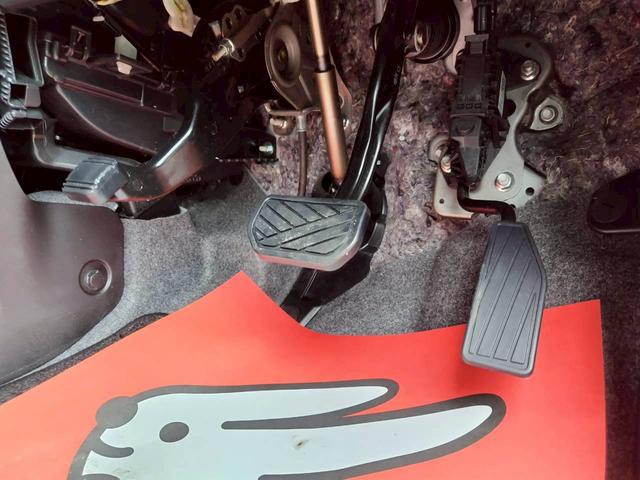 スペーシアカスタム ハイブリッドXSターボ パイオニアナビtv BTオーディオ CD DVD D席シートヒーター クルコン アラウンドビューモニター LEDヘッド スマートキ-2個 マットバイザー エアロ 新車取説保証書(56枚目)