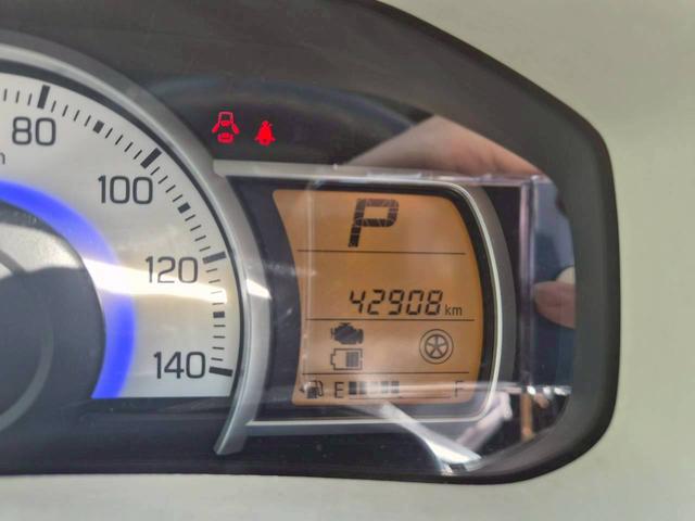 アルト Ｓ　ナビＴＶ　Ｂカメラ　ＥＴＣ　ドラレコ前後　ススキセーフティサポート　　キーレス　禁煙車　社外アルミ（15枚目）