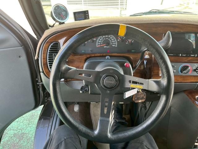 ダッジ・ラム B1500リージェンシー コンバージョン 2003年最終モデル 車高調ローダウン ワンオフサイドマフラー シート張替え D席レカロ ノーマルシート&ハンドル車内 ダッジ専用ワタナベアルミ 防錆コート(22枚目)