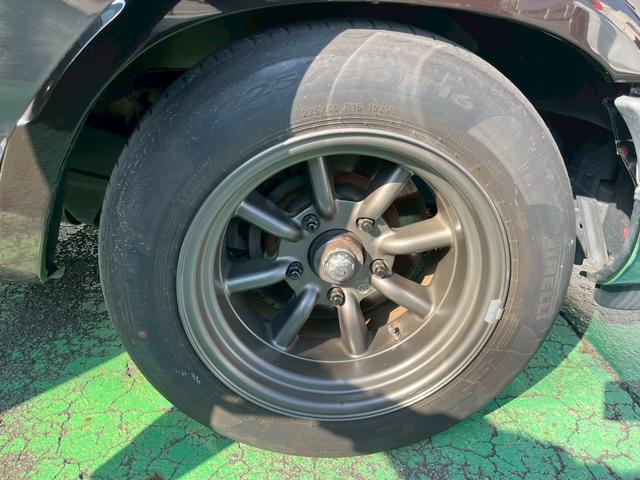 ダッジ・ラム B1500リージェンシー コンバージョン 2003年最終モデル 車高調ローダウン ワンオフサイドマフラー シート張替え D席レカロ ノーマルシート&ハンドル車内 ダッジ専用ワタナベアルミ 防錆コート(31枚目)