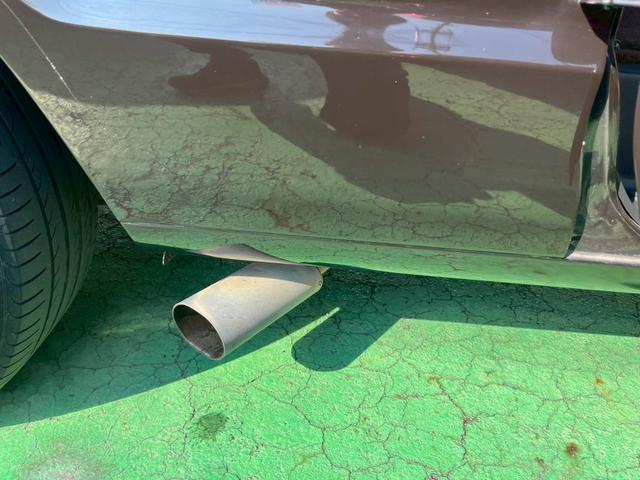 ダッジ・ラム B1500リージェンシー コンバージョン 2003年最終モデル 車高調ローダウン ワンオフサイドマフラー シート張替え D席レカロ ノーマルシート&ハンドル車内 ダッジ専用ワタナベアルミ 防錆コート(34枚目)