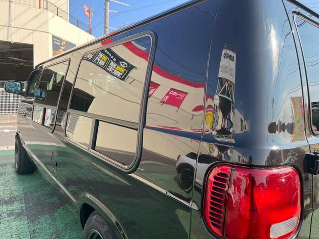 ダッジ・ラム B1500リージェンシー コンバージョン 2003年最終モデル 車高調ローダウン ワンオフサイドマフラー シート張替え D席レカロ ノーマルシート&ハンドル車内 ダッジ専用ワタナベアルミ 防錆コート(37枚目)