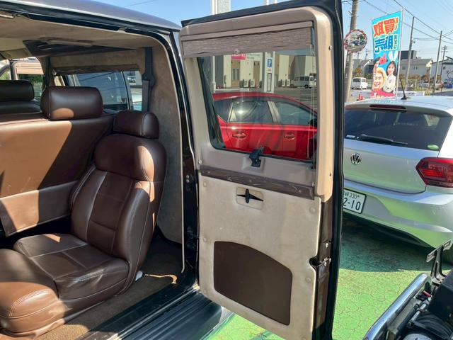 ダッジ・ラム B1500リージェンシー コンバージョン 2003年最終モデル 車高調ローダウン ワンオフサイドマフラー シート張替え D席レカロ ノーマルシート&ハンドル車内 ダッジ専用ワタナベアルミ 防錆コート(51枚目)