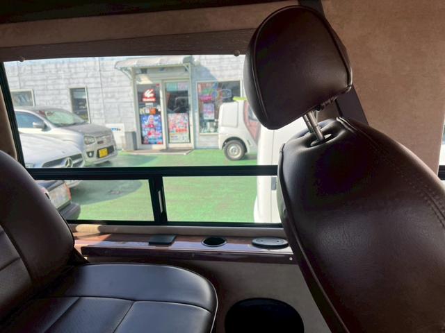 ダッジ・ラム B1500リージェンシー コンバージョン 2003年最終モデル 車高調ローダウン ワンオフサイドマフラー シート張替え D席レカロ ノーマルシート&ハンドル車内 ダッジ専用ワタナベアルミ 防錆コート(71枚目)