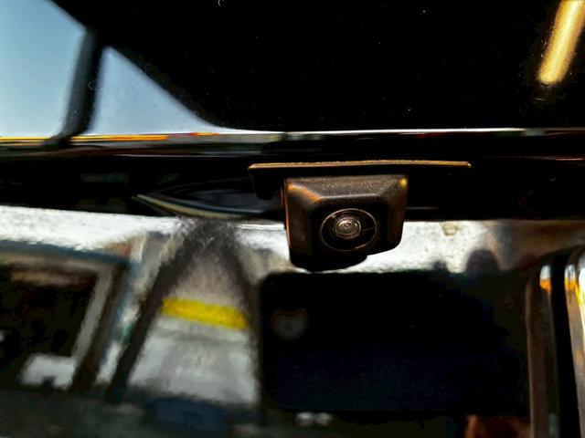 ハイラックスサーフ SSR-Xリミテッド 4WD切替OK ヘッドライト左右新品交換 ナビTV Bカメラ ETC キーレス2個 1オーナー禁煙車 記録簿6枚(14枚目)