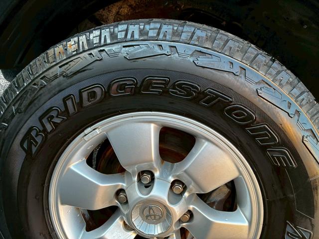 ハイラックスサーフ SSR-Xリミテッド 4WD切替OK ヘッドライト左右新品交換 ナビTV Bカメラ ETC キーレス2個 1オーナー禁煙車 記録簿6枚(19枚目)