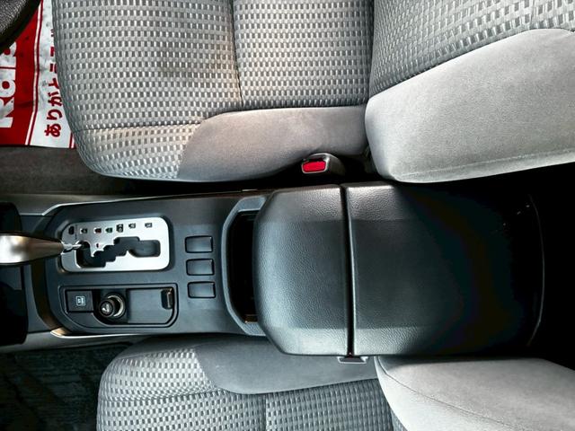 ハイラックスサーフ SSR-Xリミテッド 4WD切替OK ヘッドライト左右新品交換 ナビTV Bカメラ ETC キーレス2個 1オーナー禁煙車 記録簿6枚(37枚目)